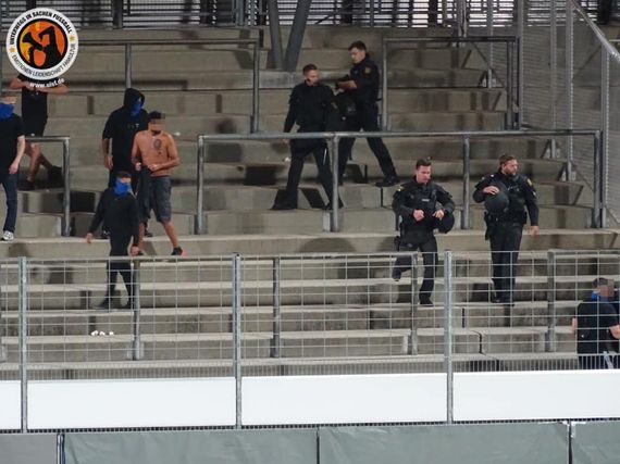 Stuttgarter Kickers vs SSV Reutlingen 05 (0-0) (13)