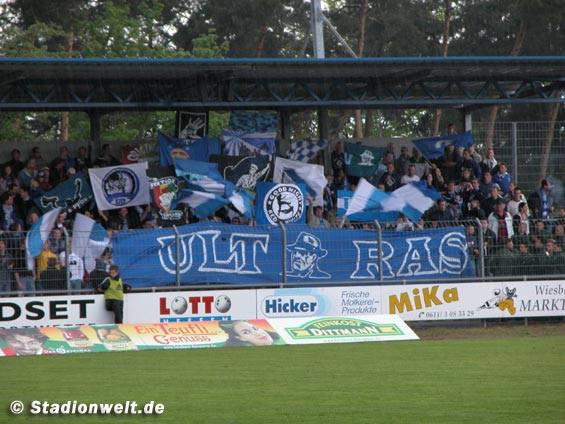 SV Wehen Wiesbaden vs SV Darmstadt 98 (1-2) (1)