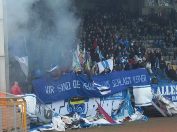 SV Darmstadt 98 vs KSV Hessen Kassel (2-3) (8)