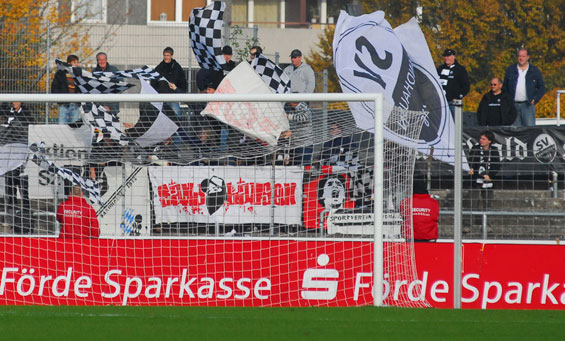 Holstein Kiel vs SV Sandhausen (0-0) (2)