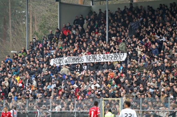 SV Sandhausen vs 1. FC Kaiserslautern (1-1) (1)
