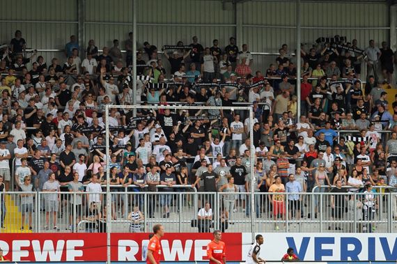 SV Sandhausen vs 1. FC Kaiserslautern (1-1) (3)
