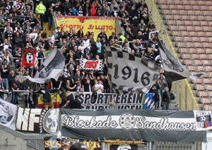 1. FC Kaiserslautern vs SV Sandhausen (2-0)