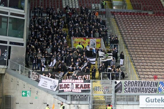 1. FC Kaiserslautern vs SV Sandhausen (3-0) (1)