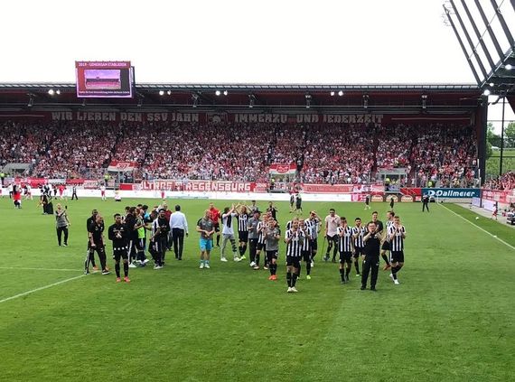 SSV Jahn Regensburg vs SV Sandhausen (2-2) (2)