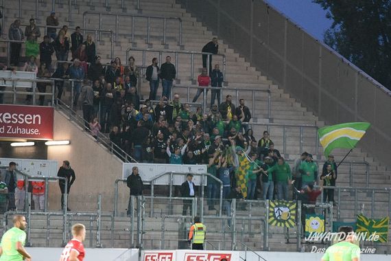 Rot-Weiss Essen vs SV Straelen (2-2) (1)