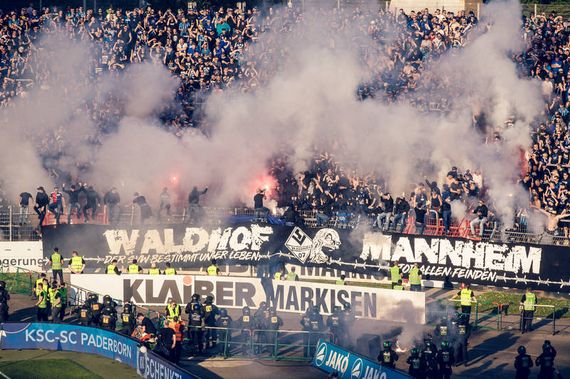 Karlsruher SC vs SV Waldhof Mannheim 07 (2-0) (7)