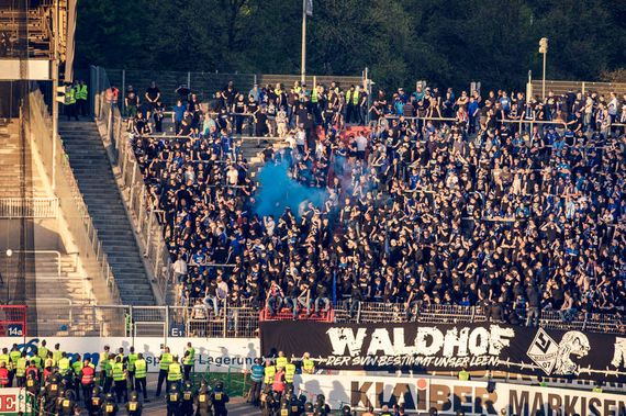 Karlsruher SC vs SV Waldhof Mannheim 07 (2-0) (17)
