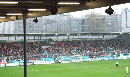 SV Wehen Wiesbaden vs FC St. Pauli (1-3) (3)