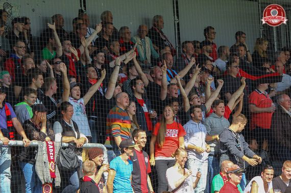 SV Wehen Wiesbaden vs SSV Jahn Regensburg (2-0) (2)