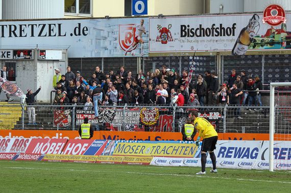 SSV Jahn Regensburg vs SV Wehen Wiesbaden (3-0) (5)