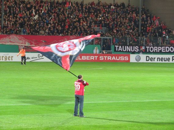 SV Wehen Wiesbaden vs FC Schalke 04 (1-3) (4)