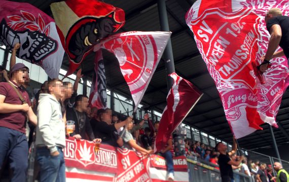 SV Wehen Wiesbaden vs SpVgg Unterhaching (1-2) (8)