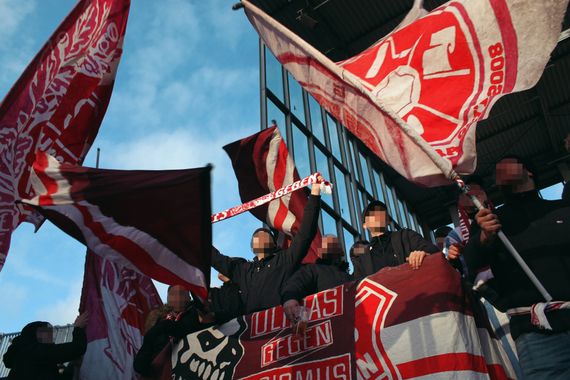 FC St. Pauli vs SV Wehen Wiesbaden (3-1) (3)