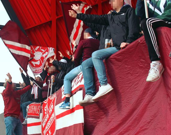 SSV Jahn Regensburg vs SV Wehen Wiesbaden (1-0) (3)