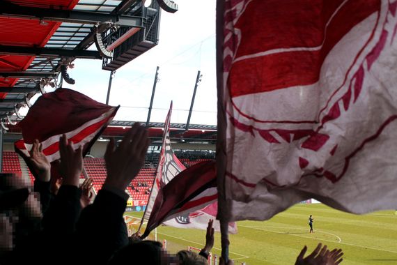 SSV Jahn Regensburg vs SV Wehen Wiesbaden (1-0) (11)