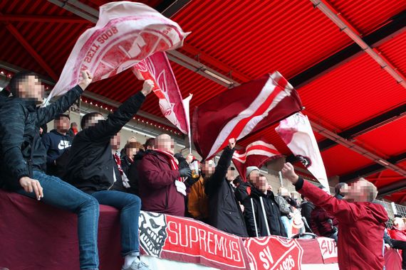 SSV Jahn Regensburg vs SV Wehen Wiesbaden (1-0) (21)
