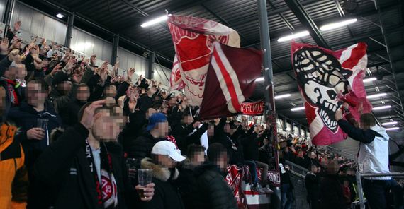 SV Wehen Wiesbaden vs SpVgg Fürth (1-0) (2)