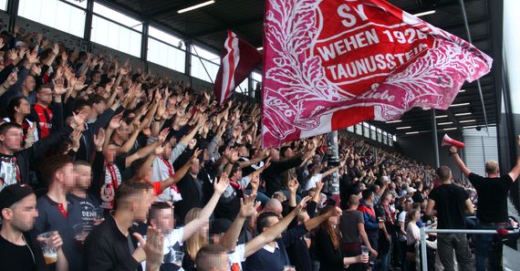 SV Wehen Wiesbaden vs Hannover 96 (0-3) (6)