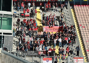 1. FC Kaiserslautern vs SV Wehen Wiesbaden (1-0)