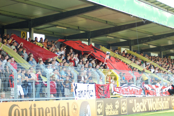 SV Wilhelmshaven vs Eintracht Frankfurt (0-4) (1)