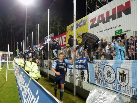 SV Sandhausen vs TSV 1860 München (0-1) (36)