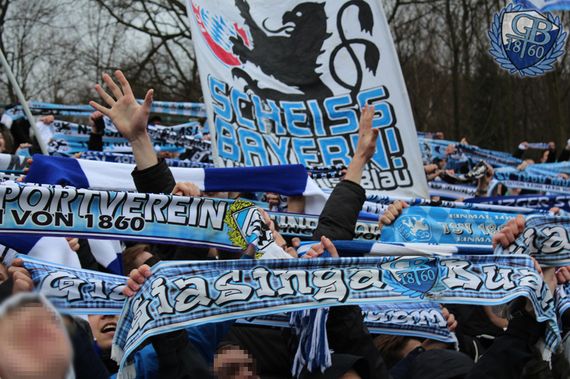 FC Erzgebirge Aue vs TSV 1860 München (2-2) (9)