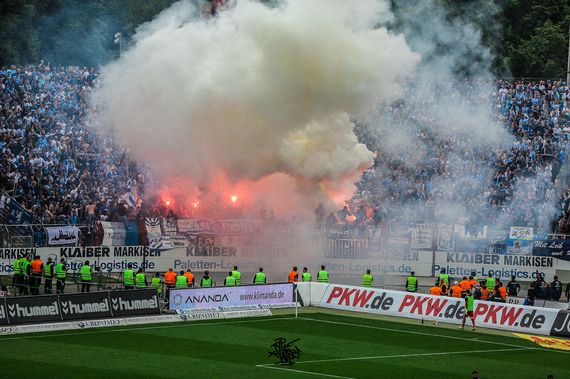 Karlsruher SC vs TSV 1860 München (2-0) (10)