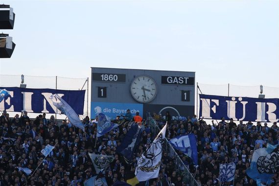 TSV 1860 München vs Hallescher FC (1-1) (8)