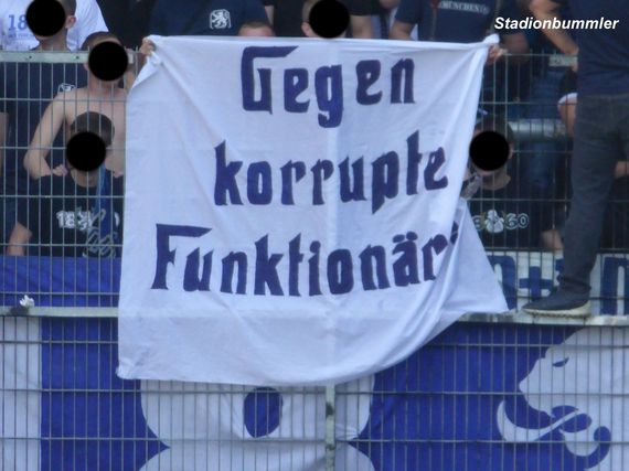 Hallescher FC vs TSV 1860 München (3-0) (2)
