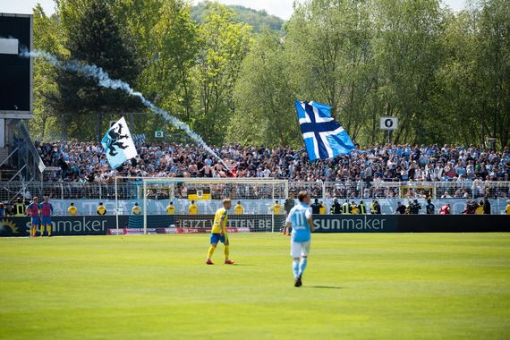 FC Carl Zeiss Jena vs TSV 1860 München (4-0) (2)