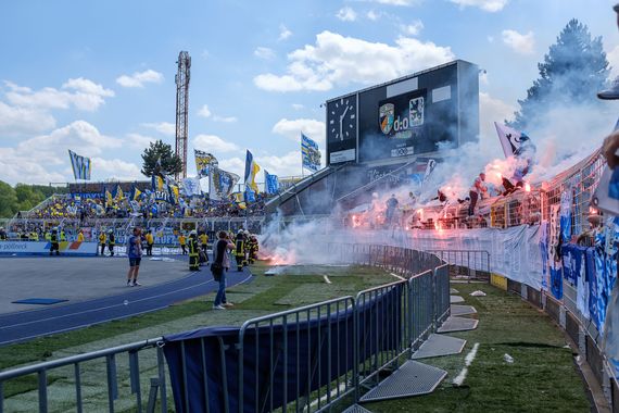 FC Carl Zeiss Jena vs TSV 1860 München (4-0) (3)