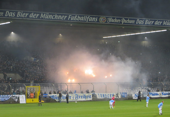 TSV 1860 München II vs FC Bayern München II (2-1) (13)