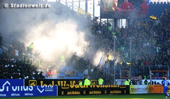 VfL Bochum vs TSV Alemannia Aachen (2-2) (9)