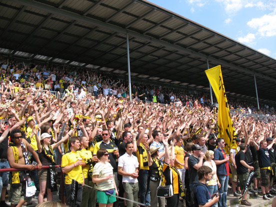 FC St. Pauli vs TSV Alemannia Aachen (0-2) (12)