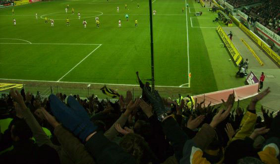1. FC Kaiserslautern vs TSV Alemannia Aachen (1-1) (2)