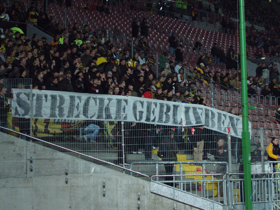 1. FC Kaiserslautern vs TSV Alemannia Aachen (1-1) (4)