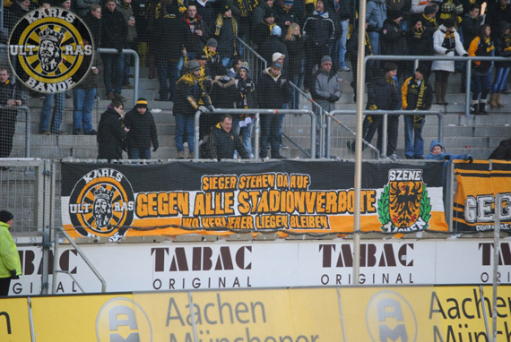 TSV Alemannia Aachen vs FC St. Pauli (2-1) (13)