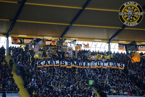 TSV Alemannia Aachen vs FC St. Pauli (2-1) (15)