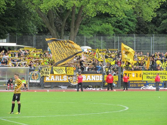 FC Schalke 04 II vs TSV Alemannia Aachen (2-0) (6)