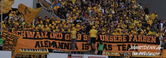 Rot-Weiss Essen vs TSV Alemannia Aachen (1-1) (12)