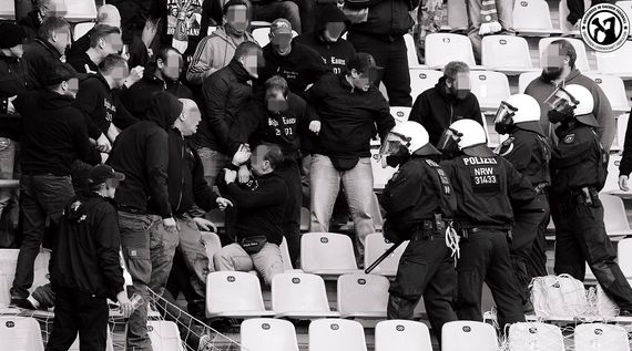 TSV Alemannia Aachen vs Rot-Weiss Essen (2-0) (5)