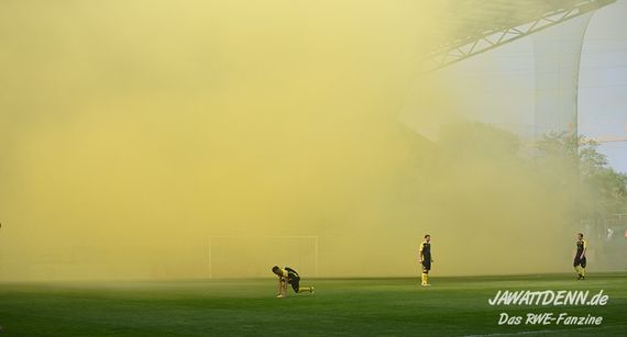 Rot-Weiss Essen vs TSV Alemannia Aachen (1-0) (23)