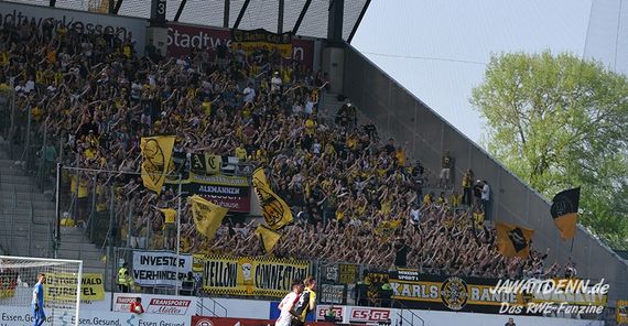 Rot-Weiss Essen vs TSV Alemannia Aachen (1-0) (26)