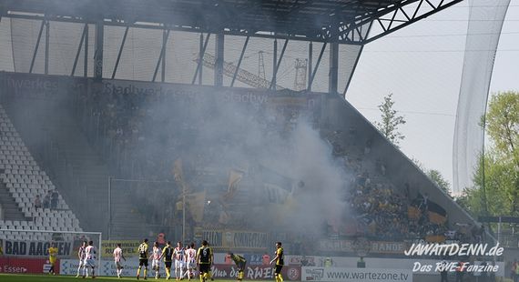 Rot-Weiss Essen vs TSV Alemannia Aachen (1-0) (31)