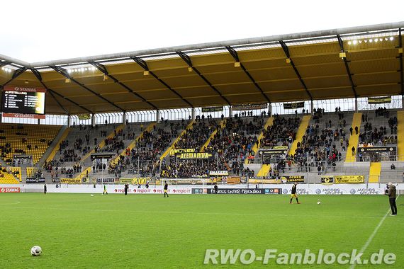 TSV Alemannia Aachen vs Rot-Weiß Oberhausen (2-2) (5)