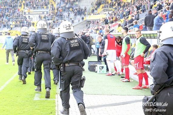 TSV Alemannia Aachen vs Rot-Weiss Essen (2-0) (12)