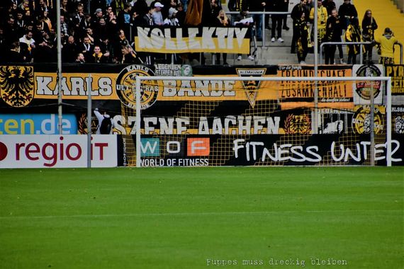 TSV Alemannia Aachen vs Borussia Mönchengladbach II (2-1) (2)