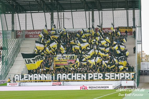 Rot-Weiss Essen vs TSV Alemannia Aachen (3-0) (3)