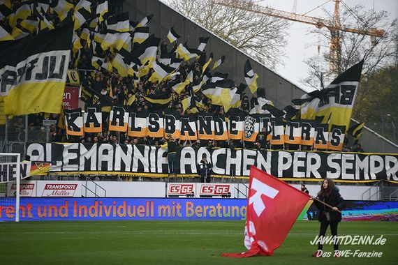 Rot-Weiss Essen vs TSV Alemannia Aachen (3-0) (7)
